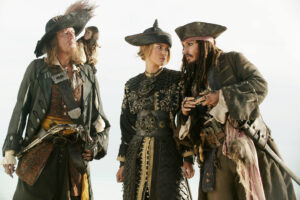 Johnny Depp, Geoffrey Rush e Keira Knightley in Ai confini del mondo